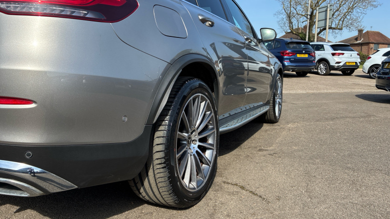 Mercedes-Benz GLC Coupe GLC 300 4Matic AMG Line Premium 5dr 9G-Tronic Petrol Estate